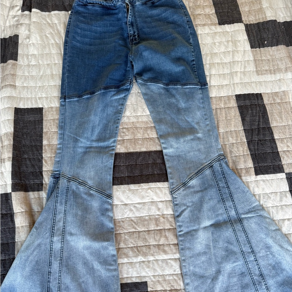 Saints & Hearts - Denim Flare Jeans for Women
